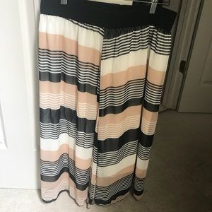 L Lularoe Lola
